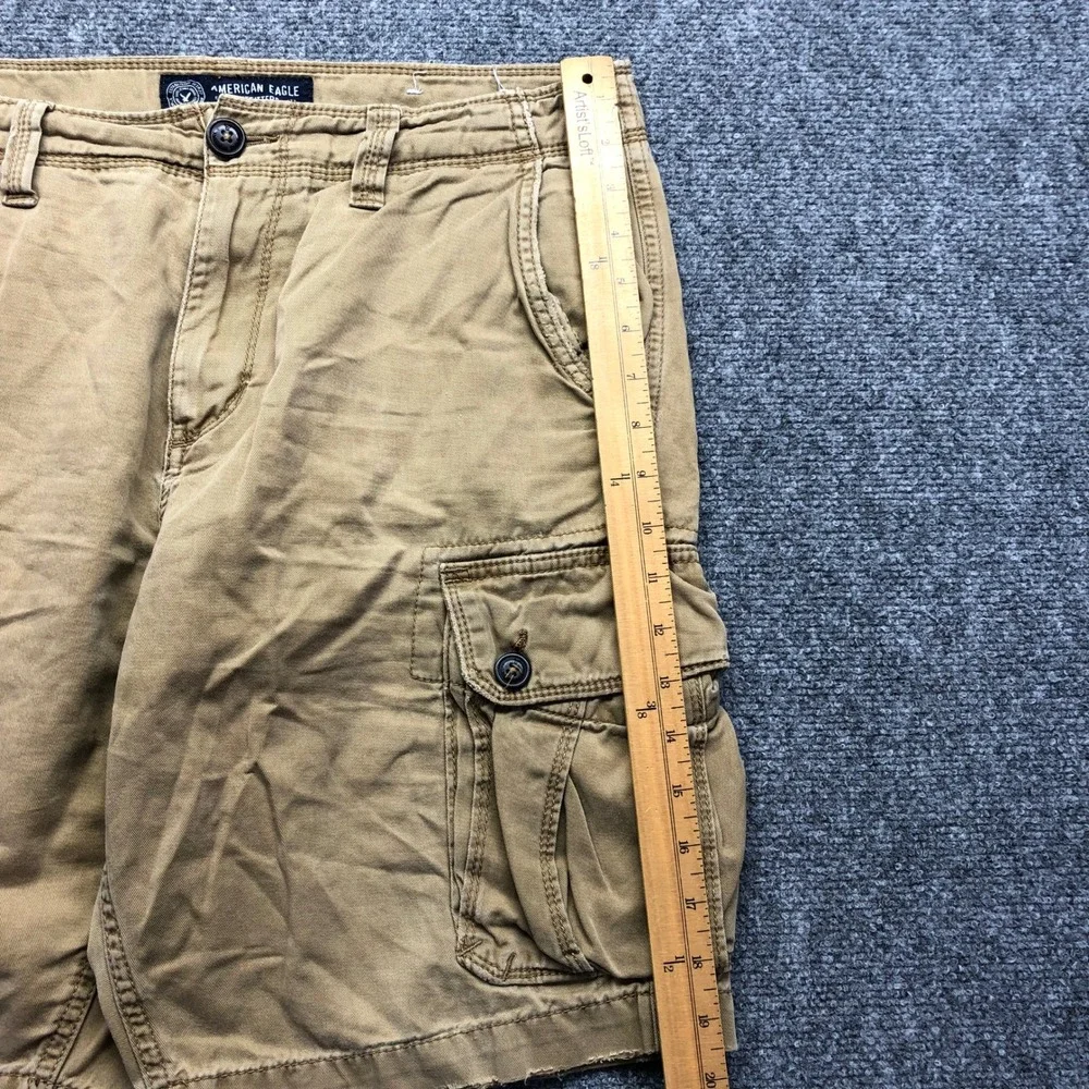 American Eagle Mens Cargo Shorts Khaki Tan Cotton Twill Size 32 Casual Rugged